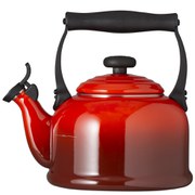 Le Creuset Traditional Kettle with Whistle 2.1L - Cerise
