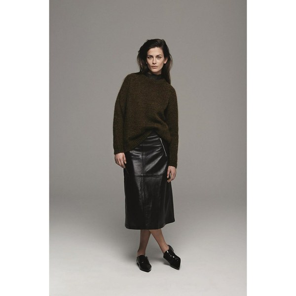 Gestuz Women's Zola Leather Midi Skirt with Front Slit and Zip Detail - Black Leather: Image 11
