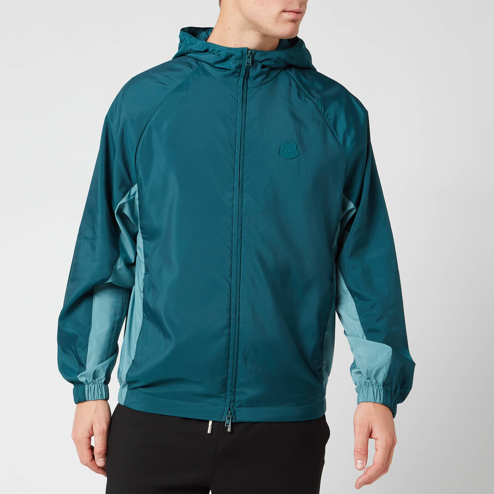 packable windbreaker jacket