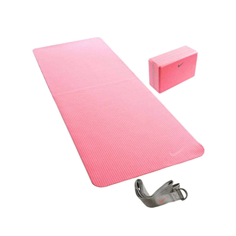nike essential yoga kit