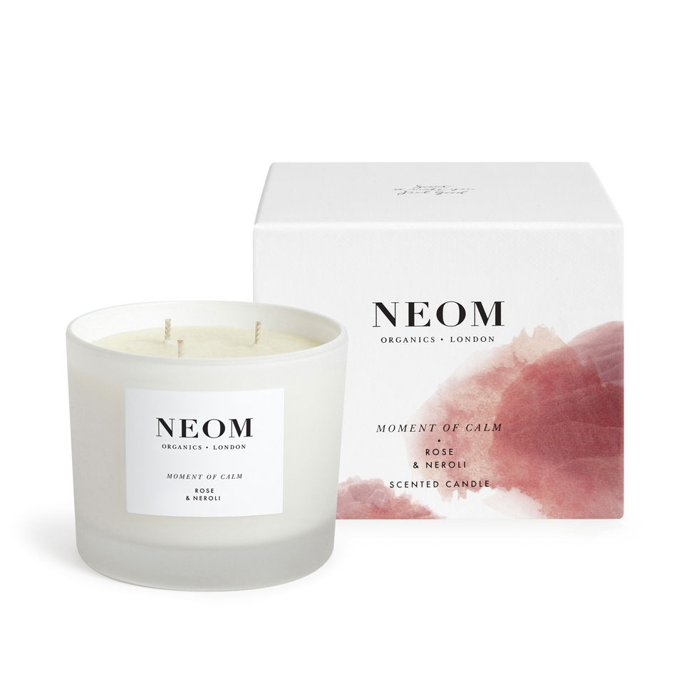 NEOM Organics Moment of Calm Luxury Scented Candle IWOOT