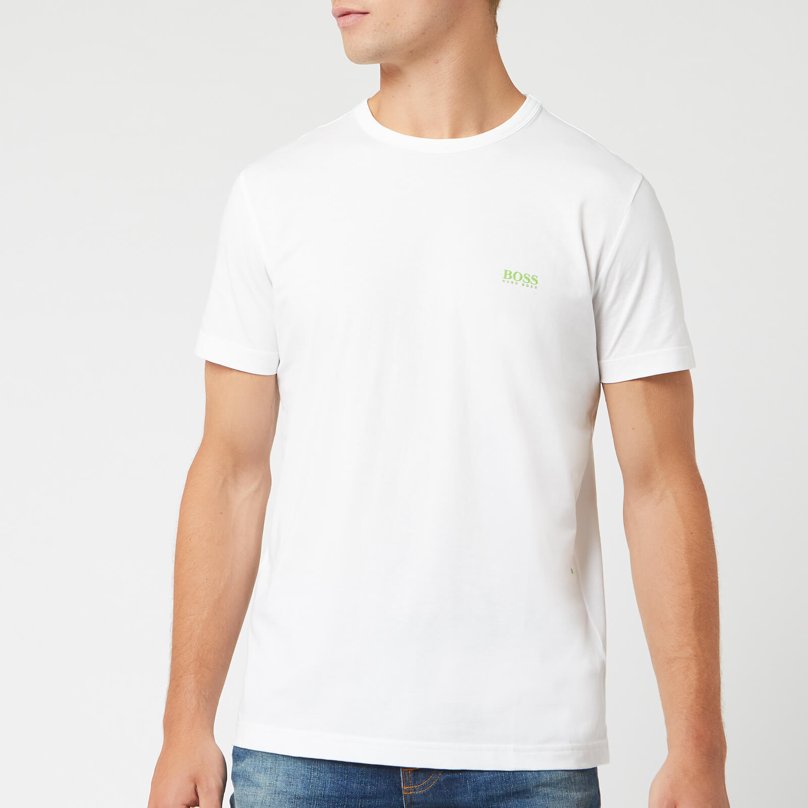 white hugo boss tshirt