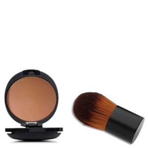 Menaji HDPV Anti-Shine Tan Set mit Deluxe Kabuki Pinsel