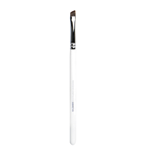 Brocha angular de Obsessive Compulsive Cosmetics #009