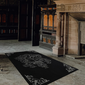 Exclusive Dc Batman Wayne Manor Large Printed Area Rug 6 X 4ft Traditional Gifts Zavvi Uk