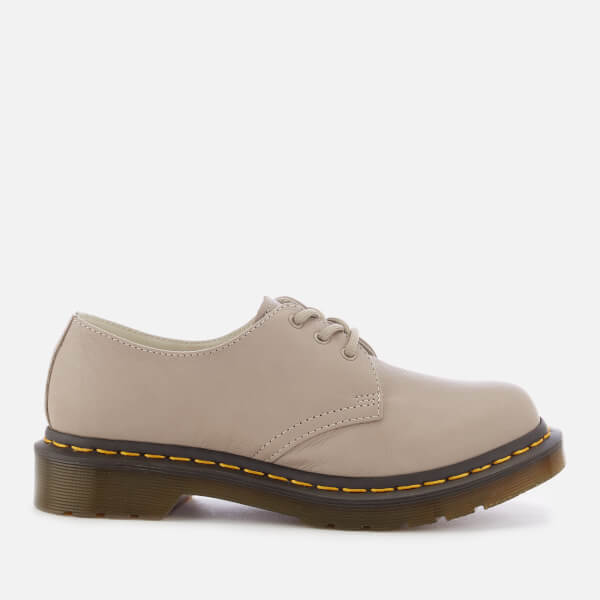 dr martens 1461 virginia black