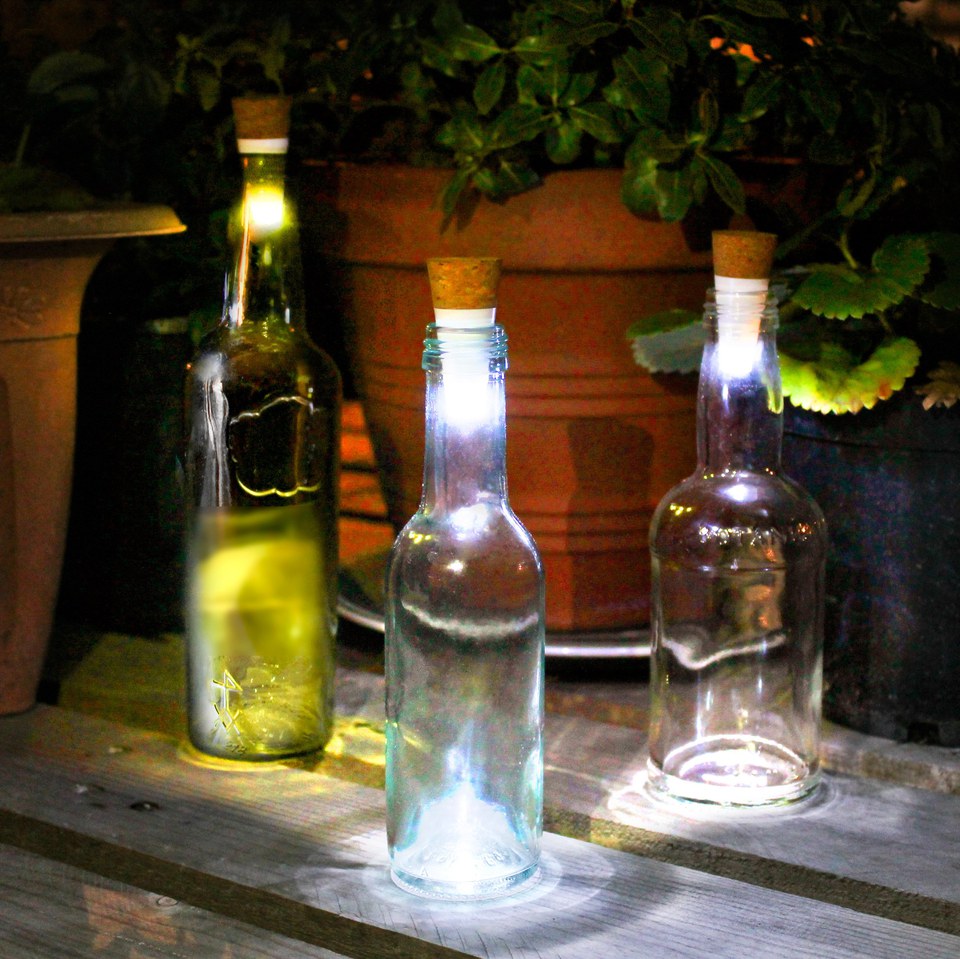 Bottle Light Iwoot