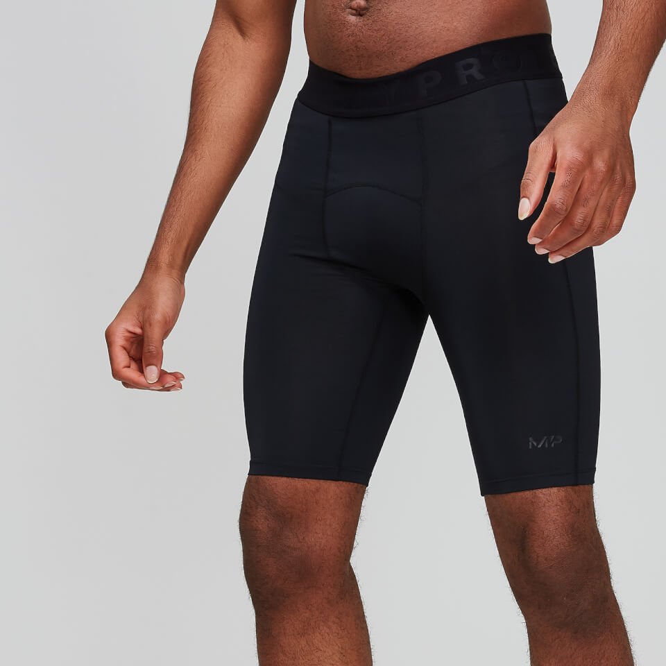 Buy Men's Baselayer Compression Shorts | Black | MYPROTEIN™
