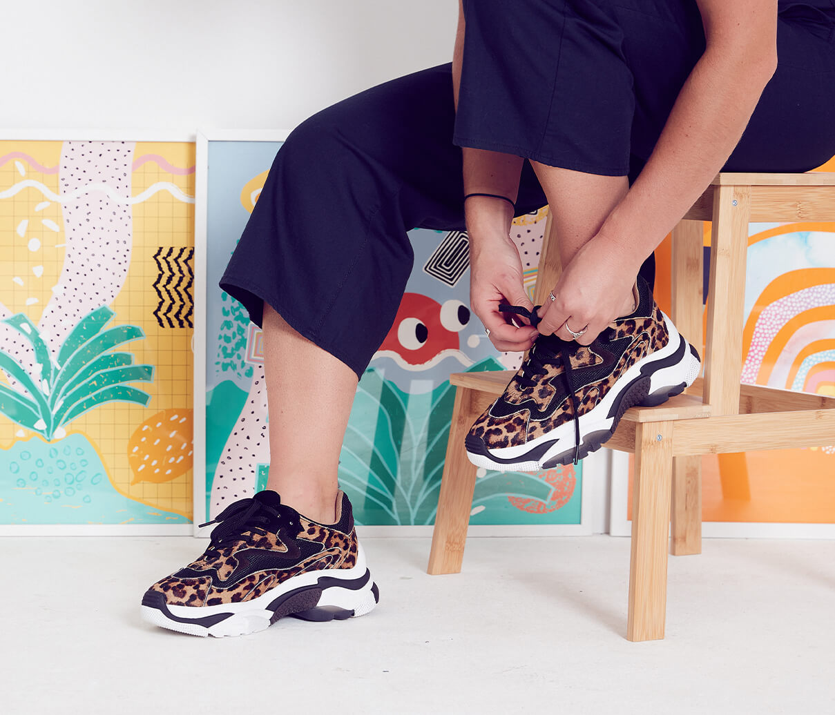 Extra 10% off Sneaker SALE