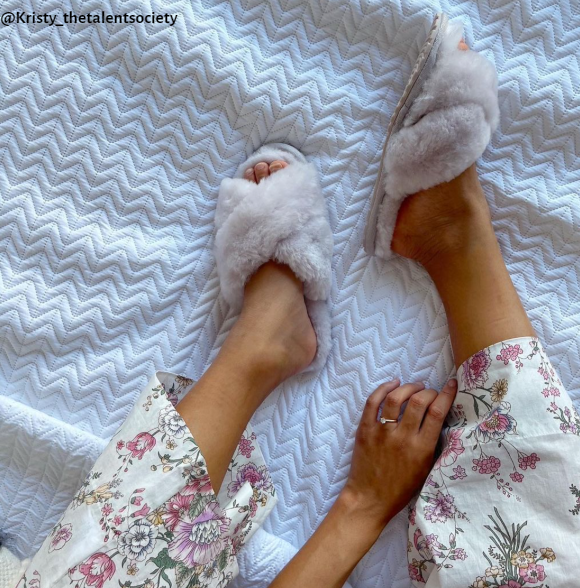 slippers