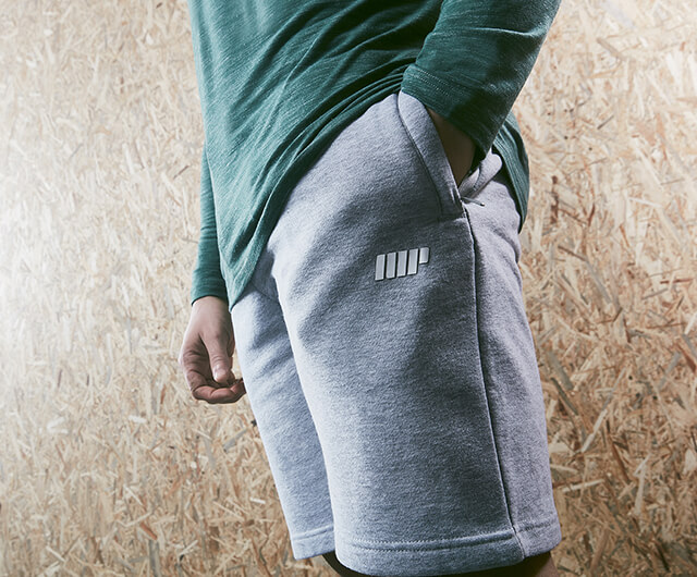 <b>VÊTEMENTS HOMME</b>